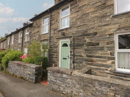 Dolwyddelan House | Chandos