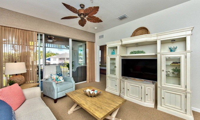 Naples Villa | Changes in Latitude - Greenlinks at Lely resort in Naples, FLn