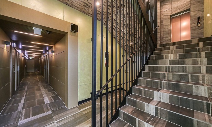 Changwon Hotel | Changwon Myeongseodong Namuneulbo Hotel