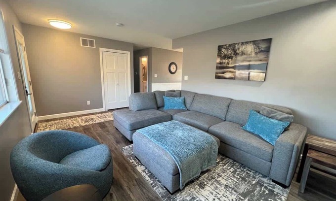 Dowagiac Cottage | Channel House on Indian Lake