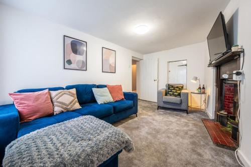 Newport Apartment | Chapel Lodge - 3 Bedrooms - WIFI