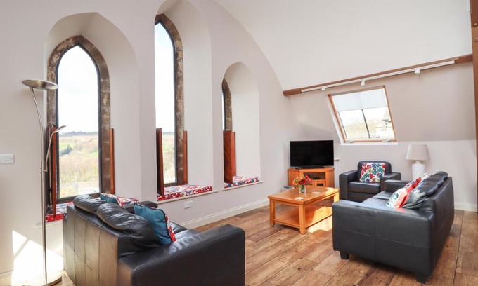 Grosmont House | Chapel-on-the-Hill