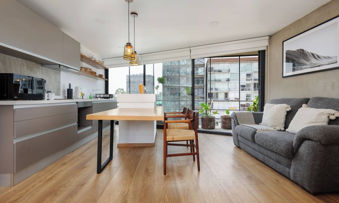 Zona Rosa Apartment | Chapultepec by Wynwood House