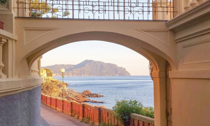Bogliasco House | Characteristic terraced house with equipped veranda, a few steps from the beaches of Bogliasco and a