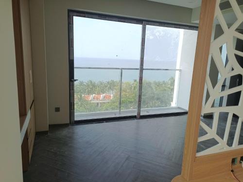 Downtown Ho Chi Minh City Apartment | Chariss Hotel