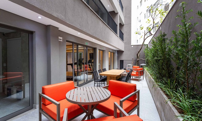 Cerqueira Cesar Apartment | Charlie Haddock Jardim Paulista