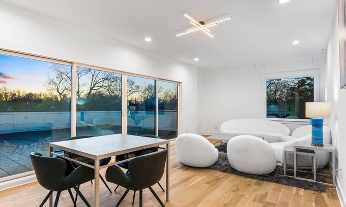 North Charlotte House | Charlotte's Modern Luxe Home - Your Stylish Haven
