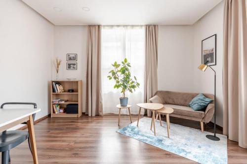 Prague 5 Apartment | Charm Apartment Deco near Old Town, All-Friendly
