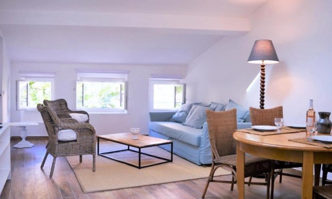 Bormes-Les-Mimosas Apartment | Charmant 2P rénové, cœur médiéval, 4 couchages - Bormes-les-Mimosas - FR-1-251-311