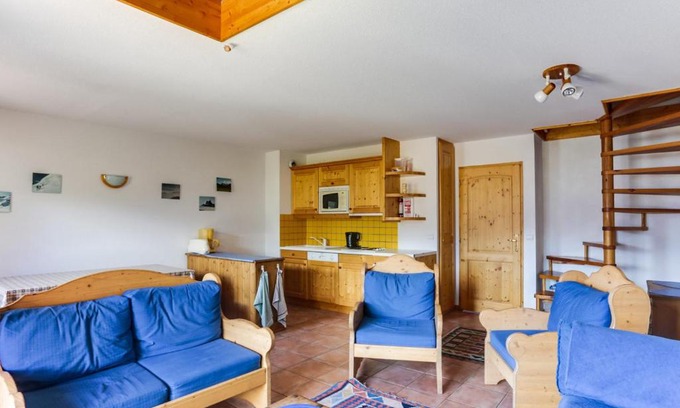 Vallandry Apartment | Charmant appartement 4 pièces, 8 pers, balcon sud, proche pistes, animaux acceptés! - FR-1-411-456