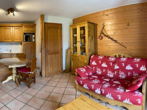Les Saisies Apartment | Charmant Appartement aux Saisies - 3 Pièces, 6 Pers, Parking et Piscine Inclus - FR-1-293-345