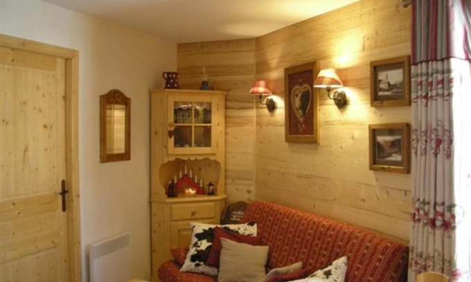 Chatel Apartment | Charmant appartement avec balcon à Châtel - 4 pers, proche centre et télécabine - FR-1-198-172