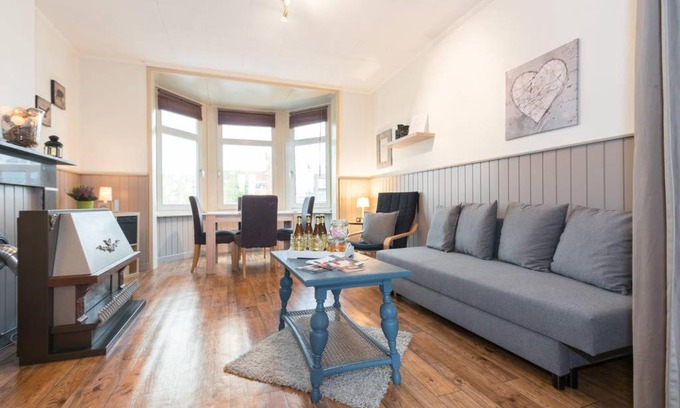Sint-Jozef Apartment | Charmant appartement met zicht Damse vaart @Brugge