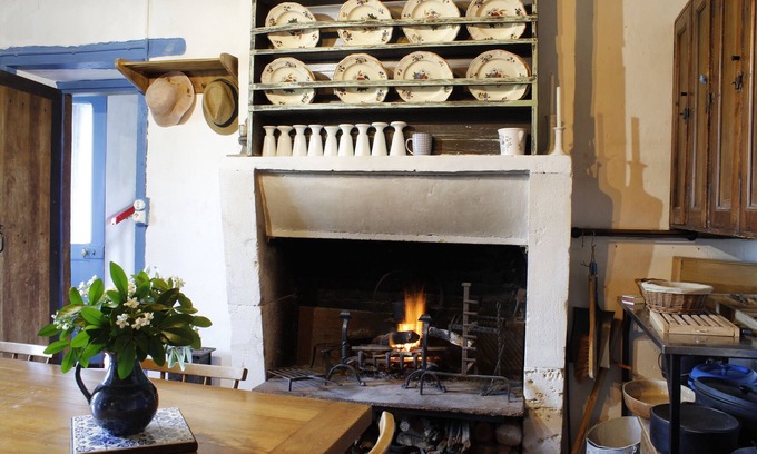 Saint-Maur House | Charmant Cottage, Entouré de Nature et Chevaux Dans le Berry