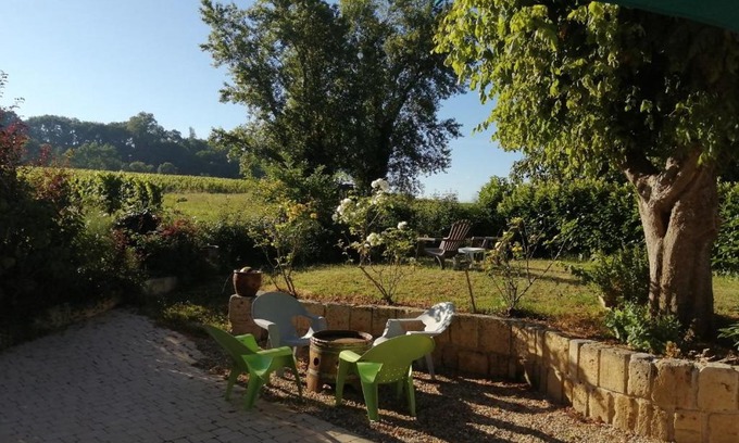 Saint-Laurent-des-Combes House | Charmante maison 4 personnes aux portes de Saint-Emilion