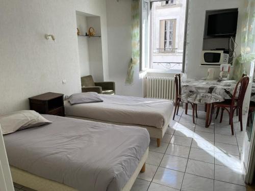 Neris-les-Bains Apartment | Charmant studio à Néris-les-Bains de 20 m²