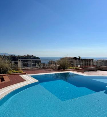 Cap d'Ail Apartment | Charmant studio, piscine, vue mer proche Monaco