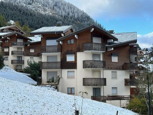 Chatel Apartment | Charmant T2 pour 5 pers. avec terrasse, parking privé et proximité centre-village et navettes. - FR-1-676-120