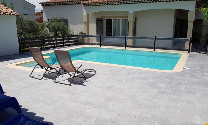 Vedene Villa | Charmante maison climatisée Vedene - Avignon avec piscine