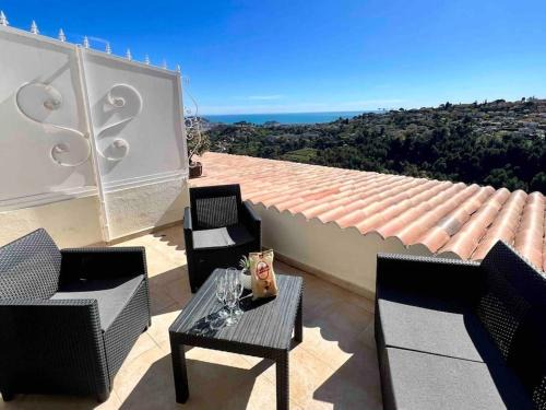 Falicon Apartment | Charmante maison de village