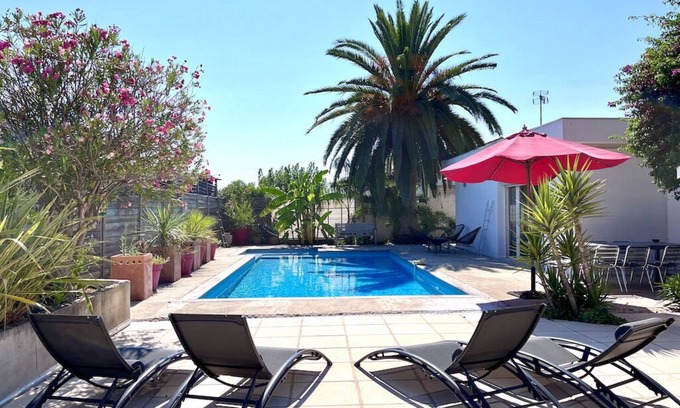 Le Cres House | Charmante Villa Climatisée de Plein Pied Avec Piscine et Jardin Paysagé