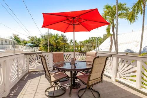 Old Town House | Charmayne's Cottages - Truman @ Duval