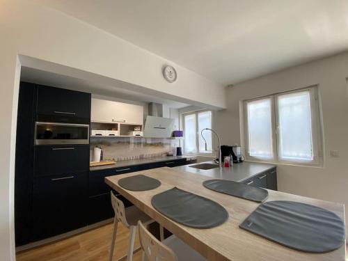 Soulac-sur-Mer House | Charme et Confort pour 6 personnes à SOULAC