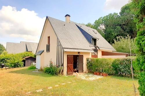 Villers-sur-Mer Ski Chalet | Charment Cottage de 45 m2 Rénové et moderne