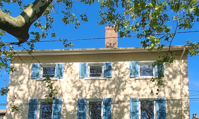 Belleville House | Charming house on the banks of the Saône