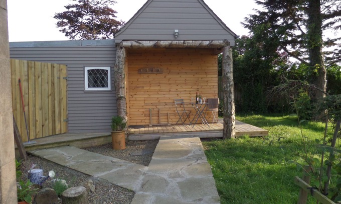 Boyndie Cabin | Charming 1-Bed Garden Lodge in Boyndie, Banff