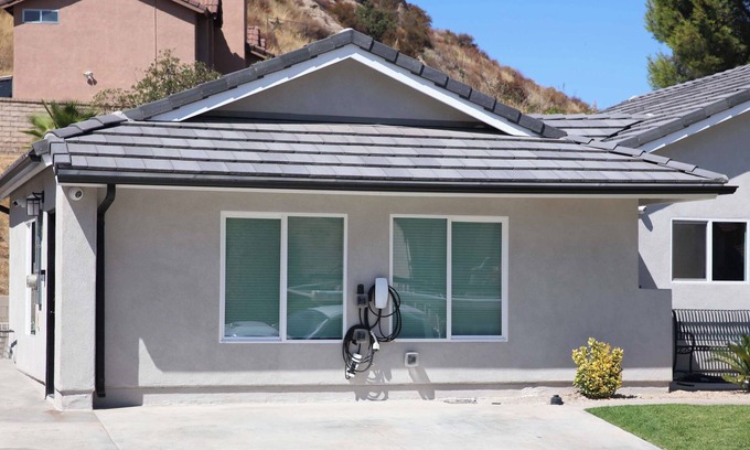 Canyon Country House | Charming 1-bedroom house with WiFi, AC in peaceful Santa Clarita Brand New