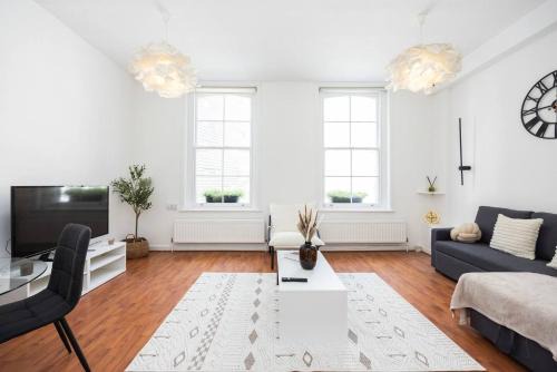 Riverside House | Charming 1 Bedroom By London Bridge