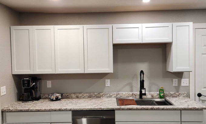 Eau Claire House | Charming 1-bedroom house in superb Eau Claire with AC, WiFi