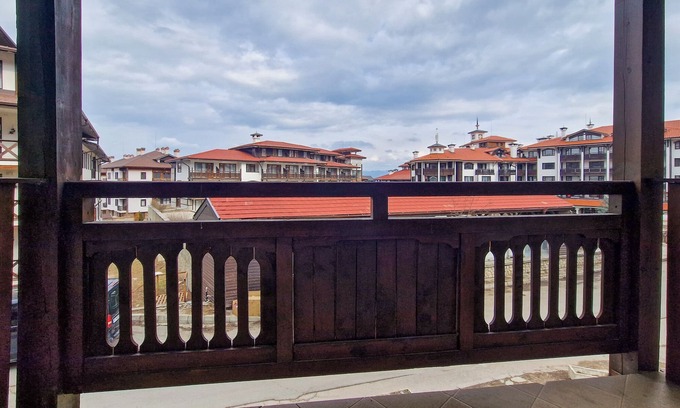 Shiligarnika Apartment | Charming 1-bedroom hotel suites in wonderful Bansko with WiFi