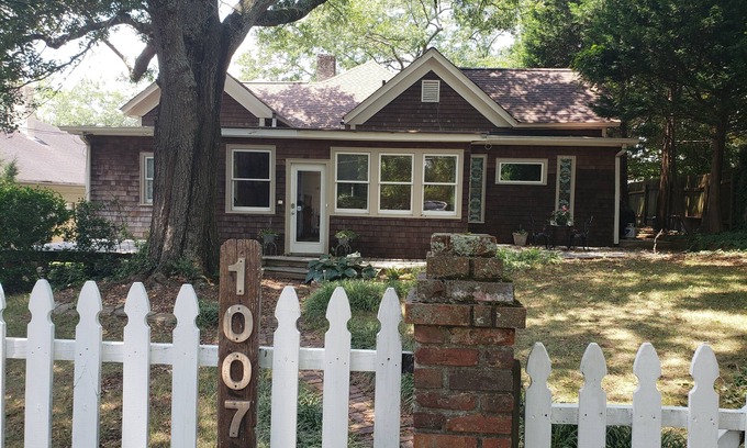 Stone Mountain Historic Village House | Charming 1910 Historic House
