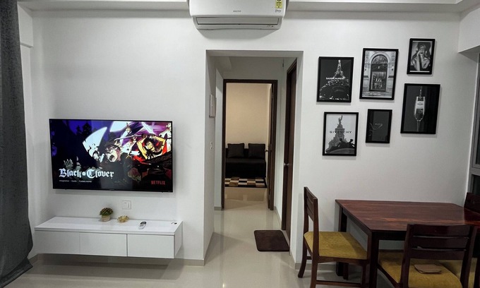 Thane West Apartment | Charming 1BHK apartment in welcoming Thane with AC