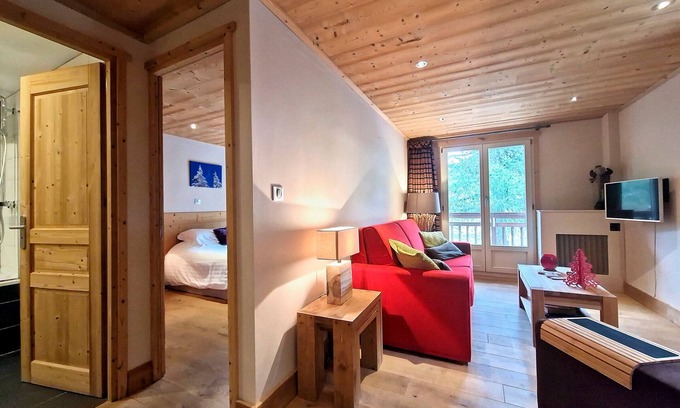 Val-d'Isere Apartment | Charming 1BR Renovated Apartment · Ski-In/Ski-Out Access · Close to Laisinant Express Lift
