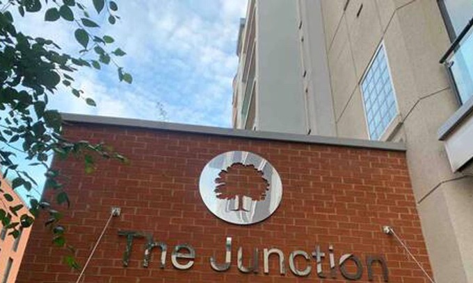 Slough Apartment | Charming 2-bed Apartment in Slough