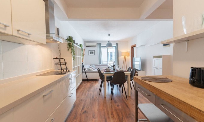 Swieqi Apartment | Charming 2-Bed in Swieqi