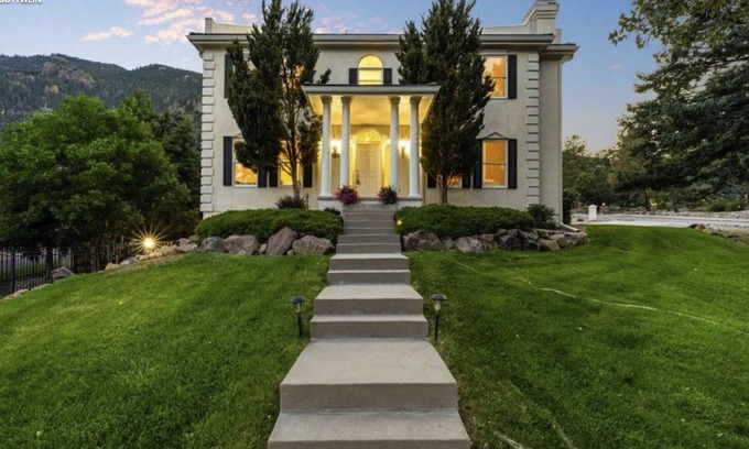 Broadmoor Apartment | Charming 2-bedroom apartment nestled in nature behind the Broadmoor Hotel.