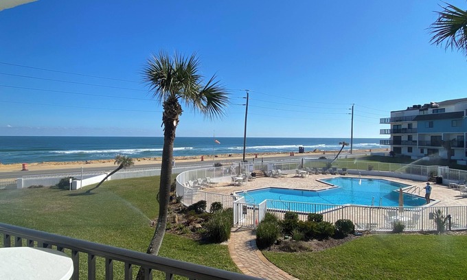 Flagler Beach Condo | Charming 2-bedroom condo in delightful Flagler Beach with AC, WiFi