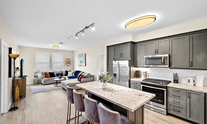 Laguna Niguel Apartment | Charming 2-bedroom apartment in awesome Laguna Niguel with AC, fitness room,pool