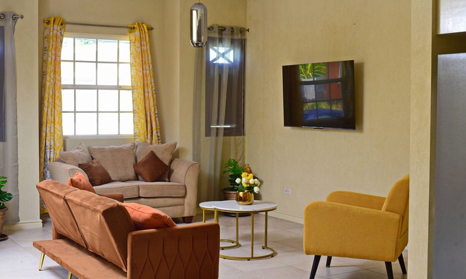 Bayville Apartment | Charming 2-bedroom, 2 bathroom apt with A/C and Wifi in Bridgetown near beach.