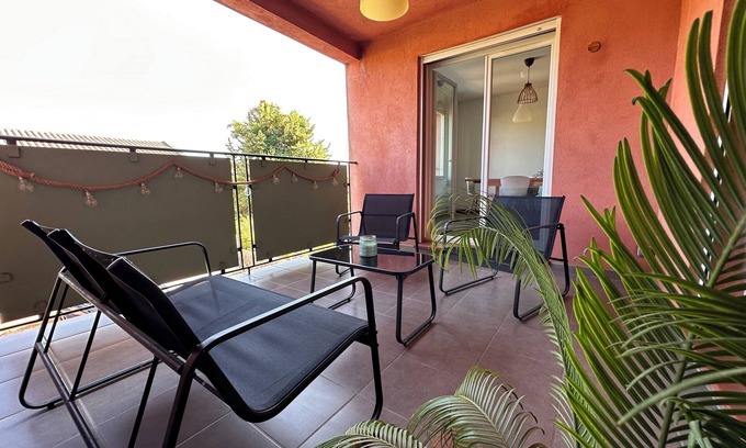 Carnoules Apartment | Charming 2-bedroom apartment between provence verte and the var beaches