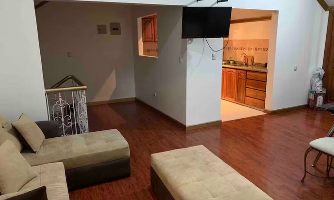 El Vecino Apartment | Charming 2-bedroom apartment in cool Cuenca with WiFi