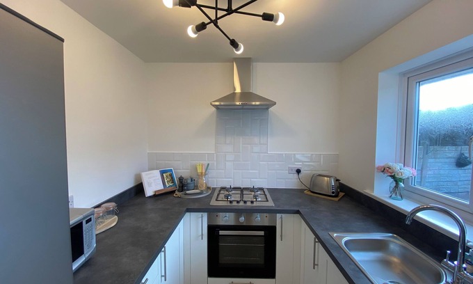 Southport House | Charming 2-bedroom bungalow in beautiful Southport with WiFi