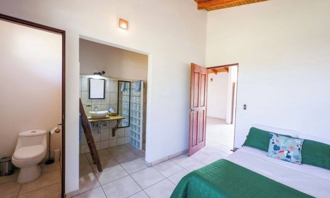 Nicoya House | Charming 2-bedroom bungalow in peaceful Guanacaste with AC and Swimming pool.
