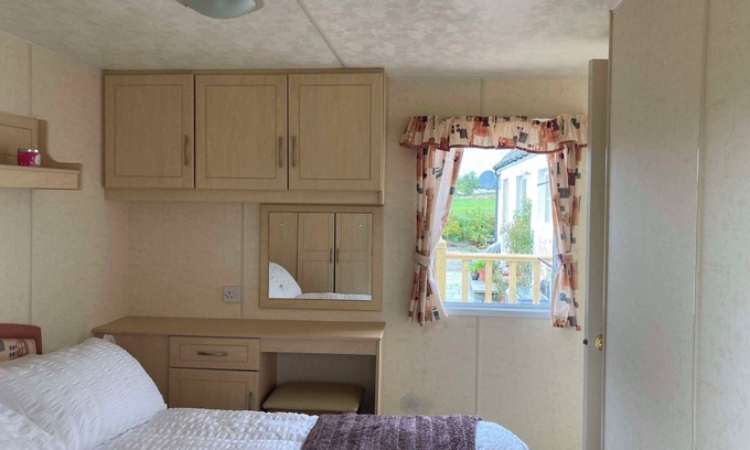 Dornoch House | Charming 2-bedroom caravan in beautiful Clashmore with WiFi