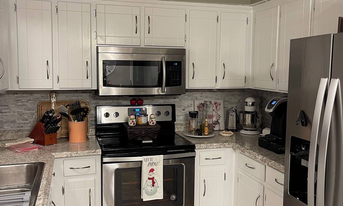Hermitage Condo | Charming 2-bedroom condo in lovely Nashville with WiFi, AC