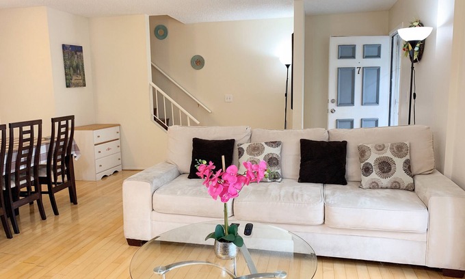Arcadia Condo | Charming 2-bedroom condo with WiFi, AC in delightful Arcadia